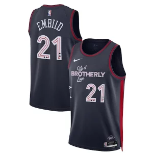 Original Moderno Perfecto Joel Embiid Philadelphia 76ers Nike Unisex 2023/24 Swingman Jersey Navy City Edition  para la gran final